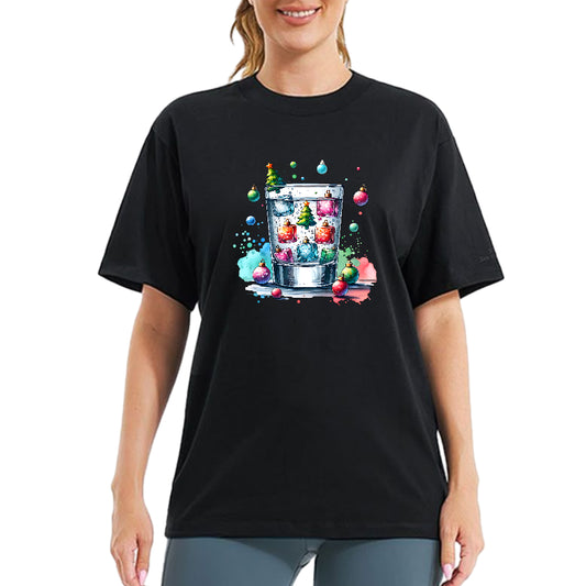 Christmas Cocktail Glass Design – Festive Drink with Ornaments & Trees